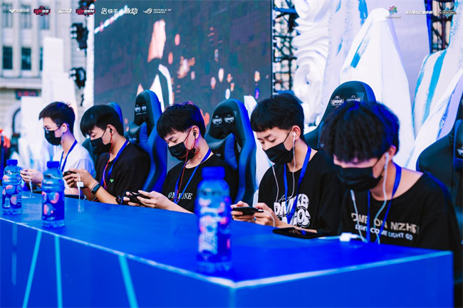 达林在进攻 达林在进攻